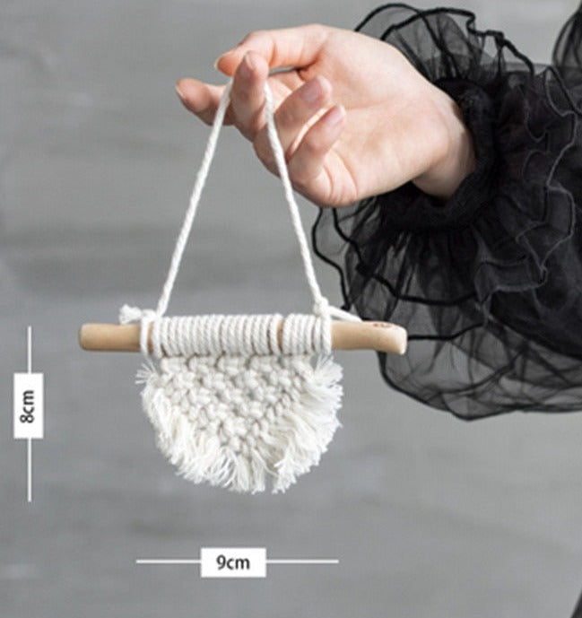 Mini macrame wall decor