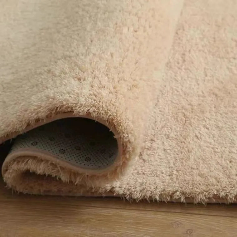 Short and soft plush carpet/ Several colors