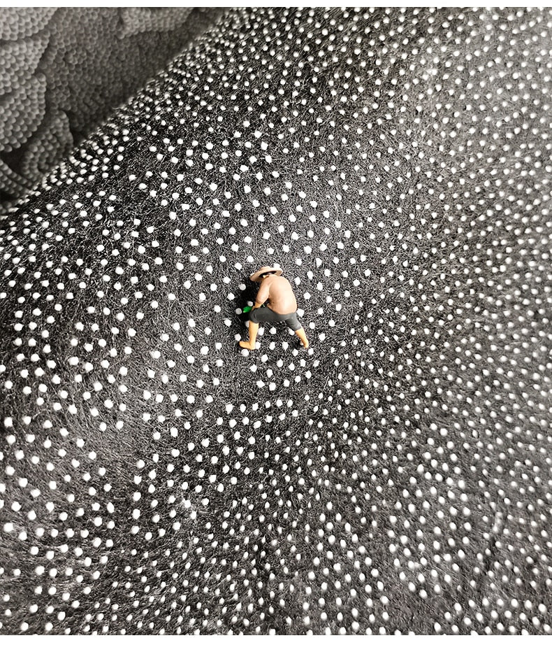 Living oval carpet