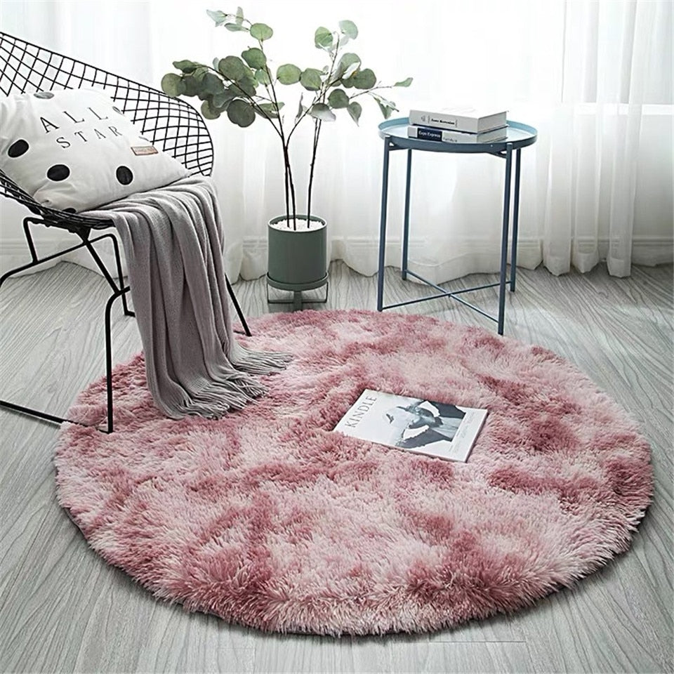 Long -haired round carpet