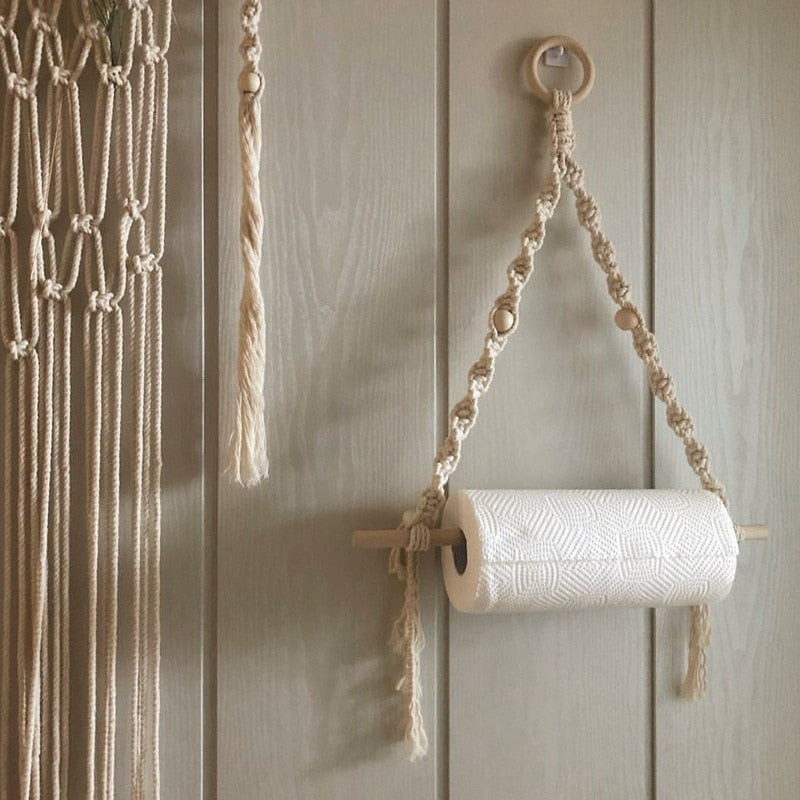 Wiper support while macrame
