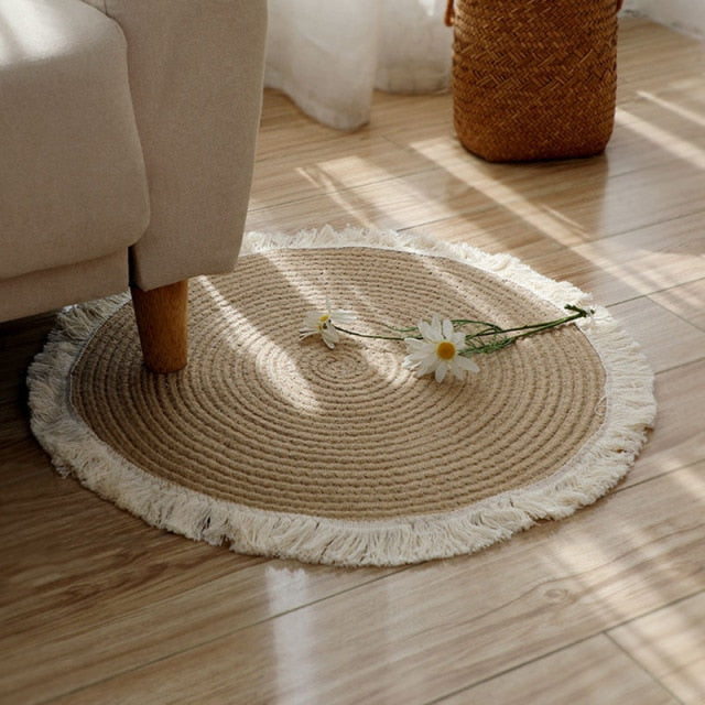 Tapis en rotin fait à la main