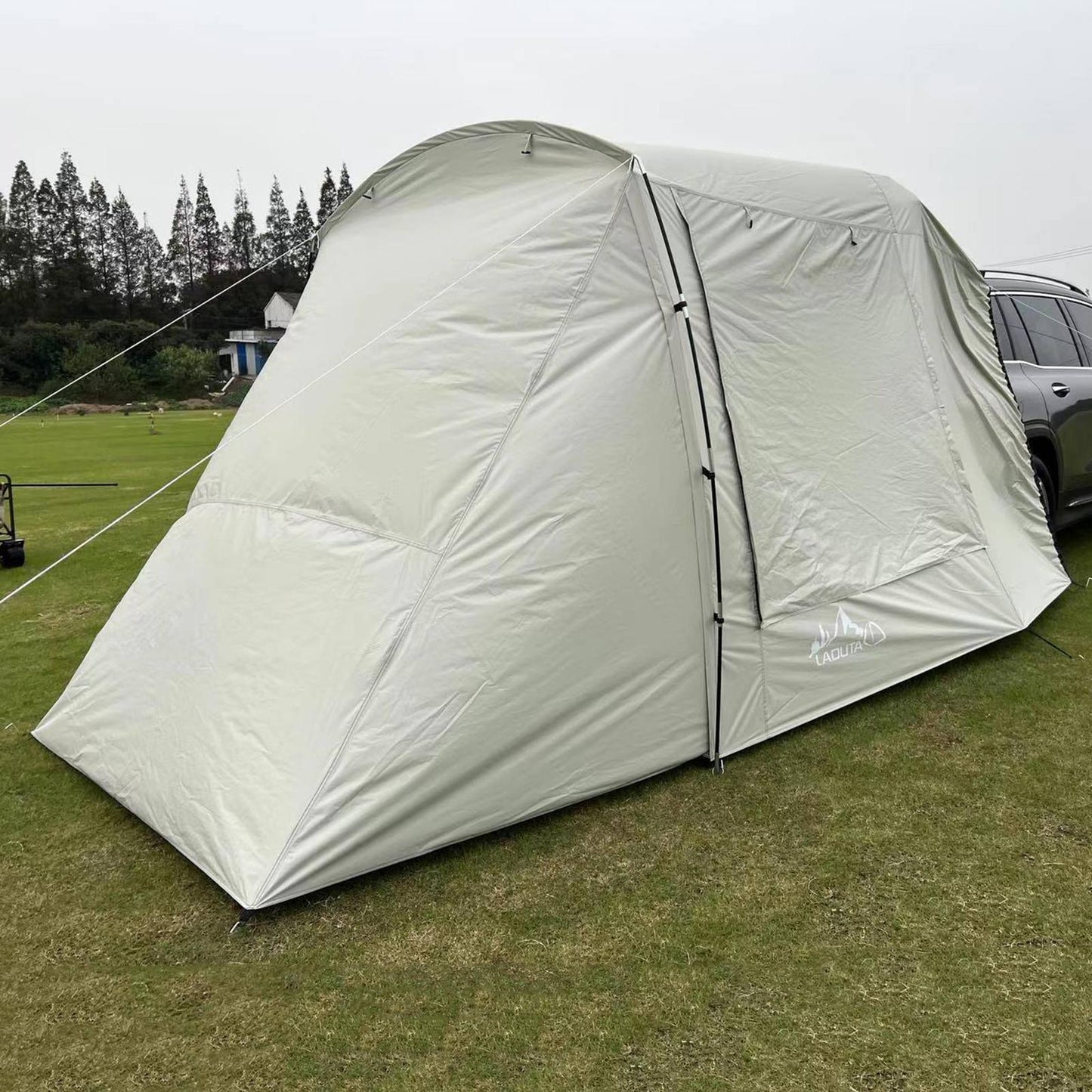 Tent with awning for car trunk