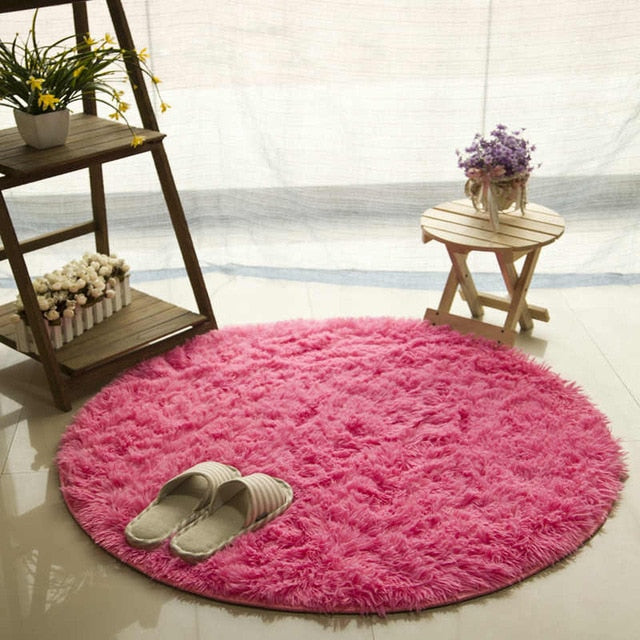 Long -haired round carpet