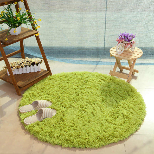 Long -haired round carpet