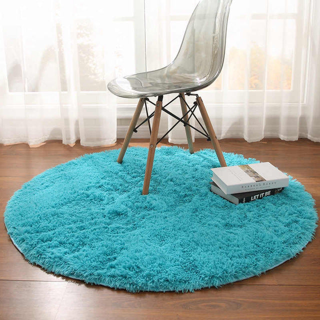 Long -haired round carpet