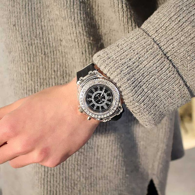 Light LED watch 7 display colors
