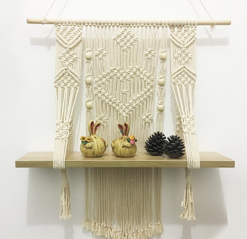 Macramé tablet