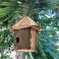 Cabane d'oiseaux en bois rustique fait à la main