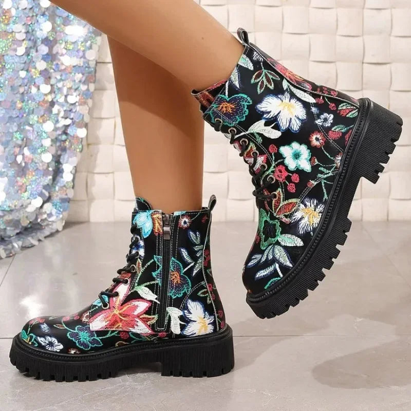 Bottes fleuries Style Goth