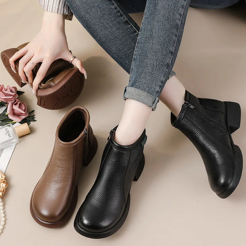 Bottines à Zip en Cuir Pleine Fleur – Femme