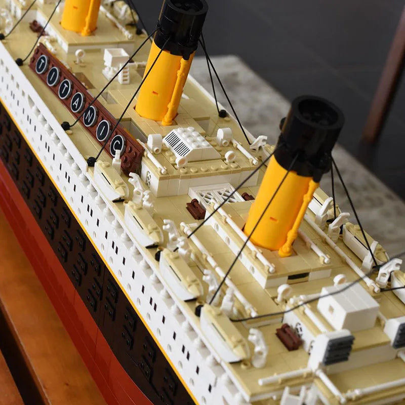 Titanic Géant en briques 9090pcs