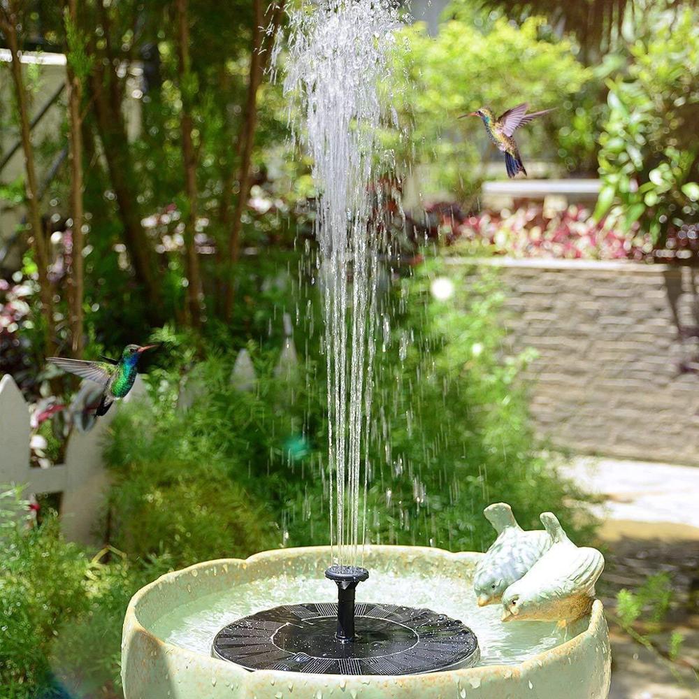 Fontaine flottante à énergie solaire