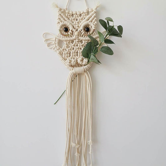 Macrame owl decoration