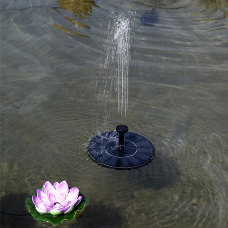 Fontaine flottante à énergie solaire