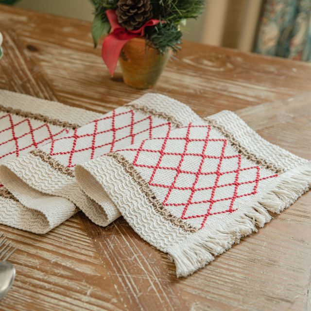 Chemin de table en tricot