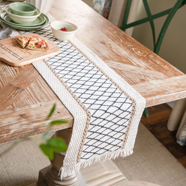 Chemin de table en tricot