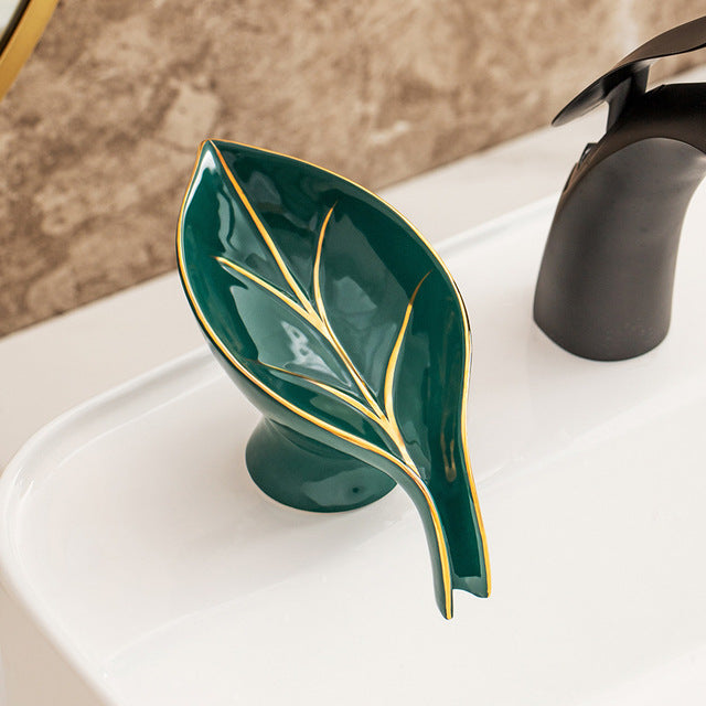 Leaf ceramic soap dish