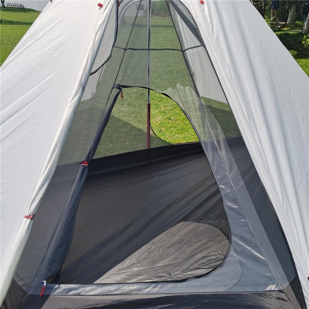 Mosquito net for pyramid tent