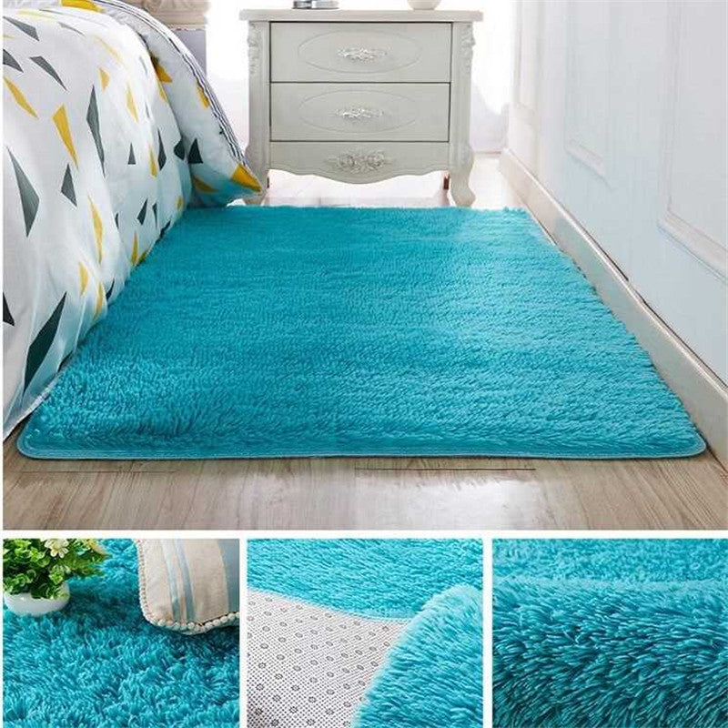 Tapis soyeux / plusieurs couleurs