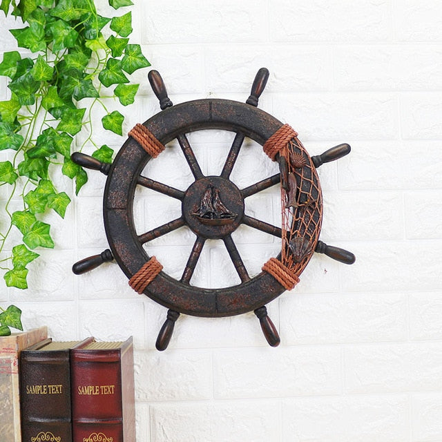 Wooden nautical decoration